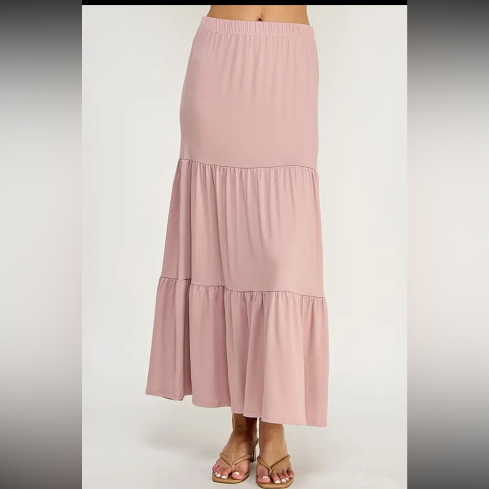 ShopEvelynne Blush Maxi Skirt